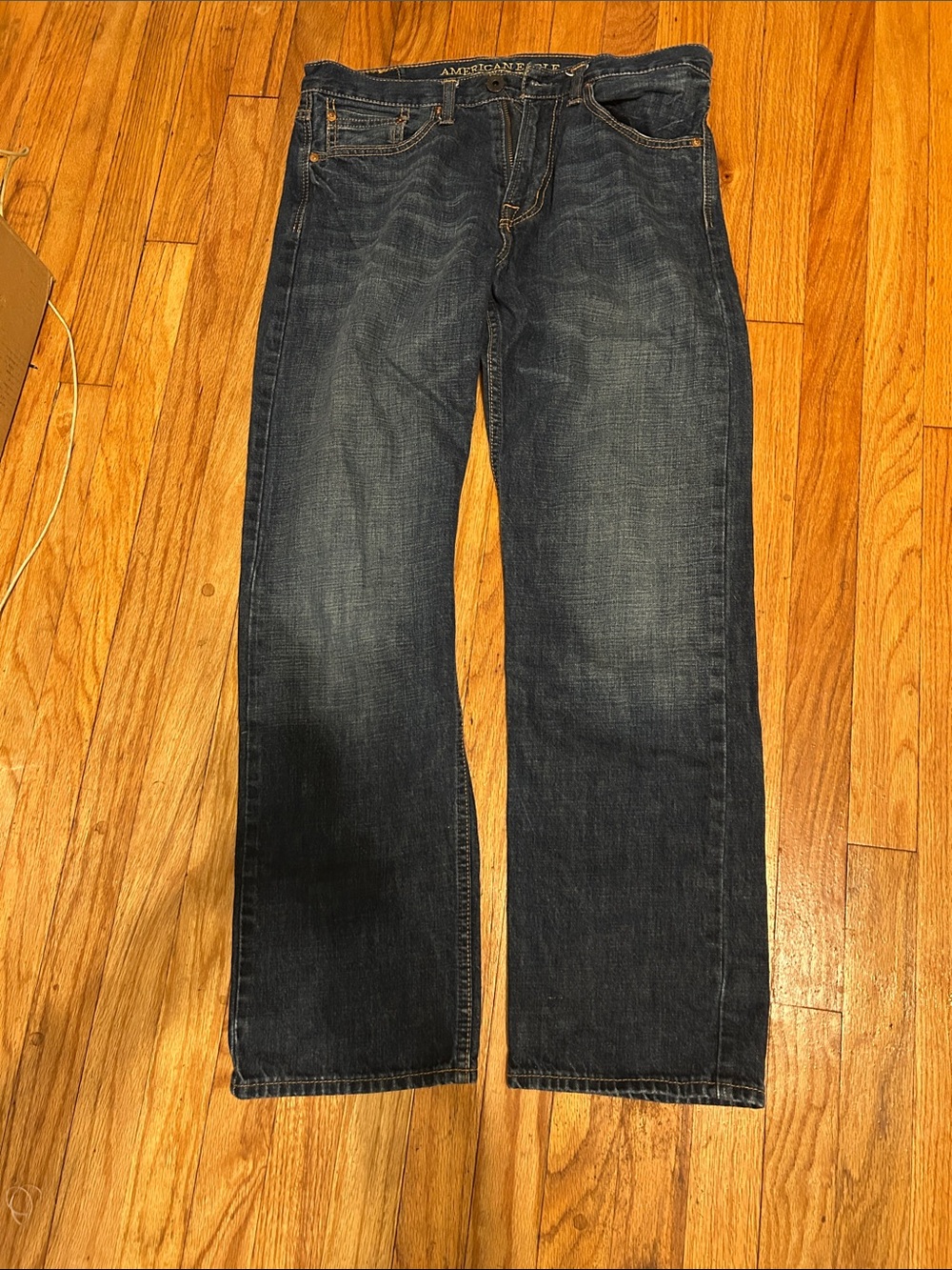 American Eagle Outfitters Men’s Indigo Straight-Leg Jeans